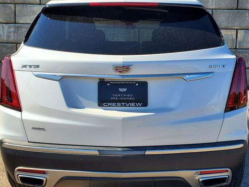 Certified 2023 Cadillac XT5 Premium Luxury w/ LPO, Floor Liner Package AWD/4WD image 14