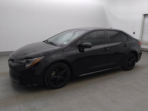 Used 2023 Toyota Corolla LE FWD image 2