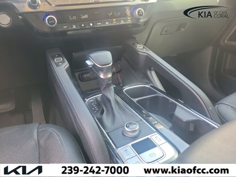 Used 2022 Kia Telluride EX w/ EX Premium Package FWD image 19