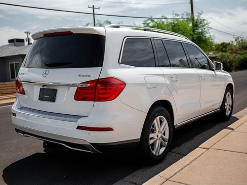 Used 2015 Mercedes-Benz GL 450 4MATIC image 5