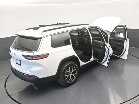 New 2025 Jeep Grand Cherokee L Limited image 68