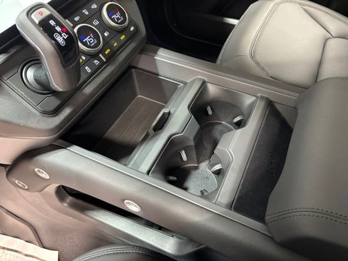 Used 2026 Land Rover Defender 110 S AWD/4WD image 14