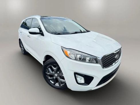 Used 2017 Kia Sorento SX FWD image 2