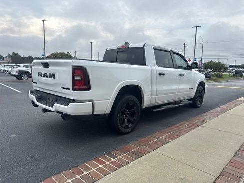 Used 2025 RAM 1500 Big Horn AWD/4WD image 7