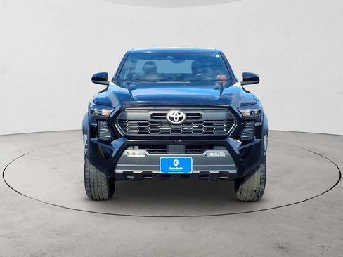 Used 2024 Toyota Tacoma TRD Off-Road AWD/4WD image 2