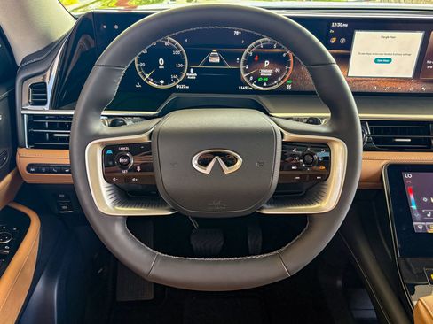 Used 2025 INFINITI QX80 Luxe AWD/4WD image 35