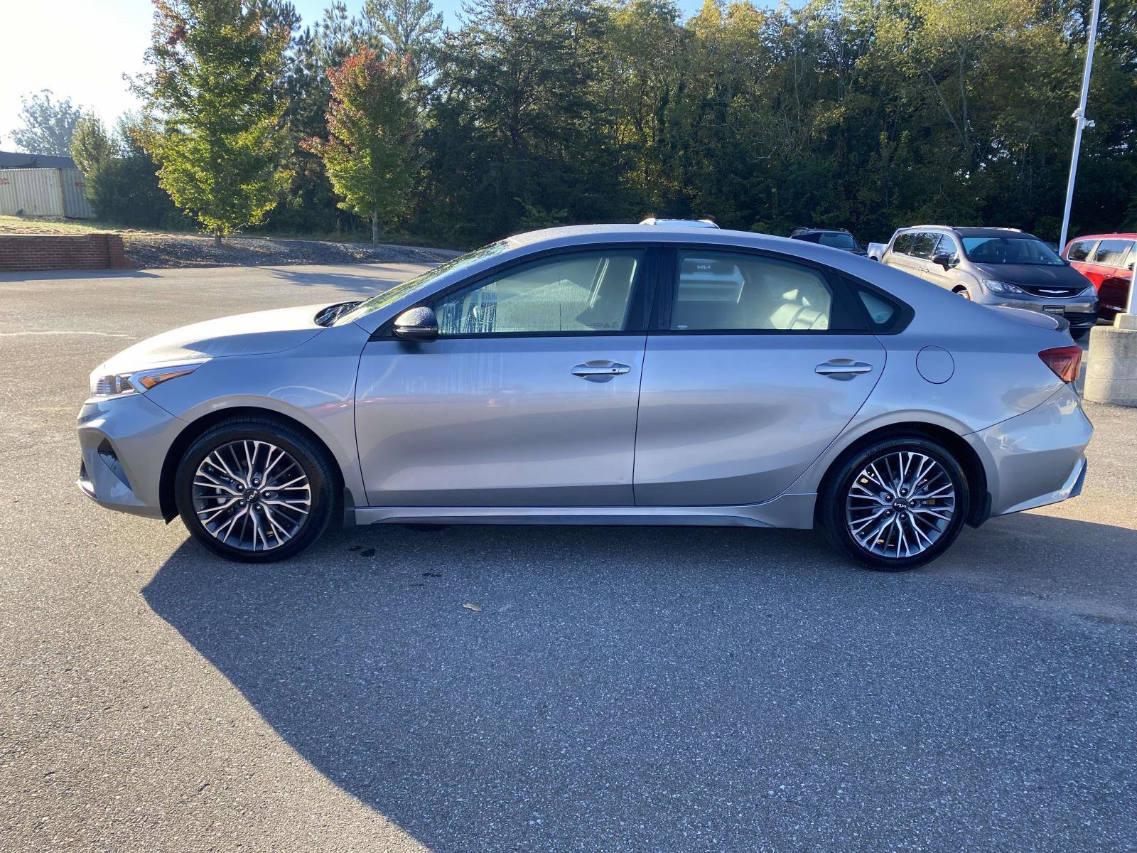 Used 2023 Kia Forte GT-Line FWD image 6