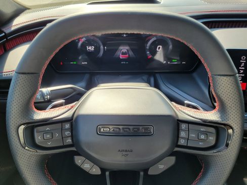 Used 2024 Dodge Charger Daytona Scat Pack w/ Plus Group AWD/4WD image 11