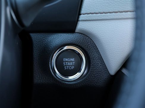 Certified 2025 Toyota RAV4 XLE Premium image 26