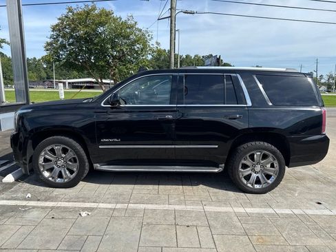 Used 2016 GMC Yukon Denali w/ Open Road Package RWD image 3