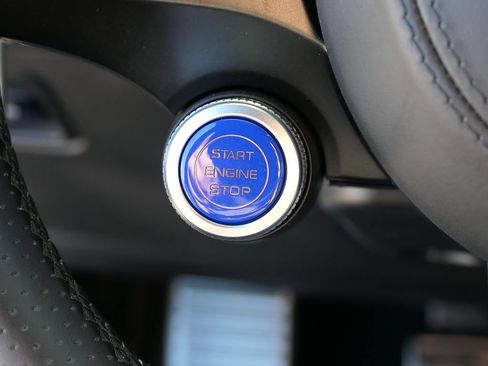 Used 2024 Maserati Grecale Trofeo AWD/4WD image 17