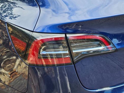 Used 2023 Tesla Model 3 Standard Range RWD image 25