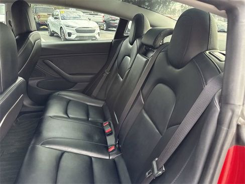 Used 2019 Tesla Model 3 Long Range image 18