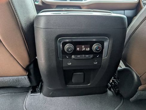Used 2023 Chevrolet Tahoe High Country AWD/4WD image 22