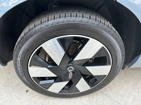 Certified 2024 Volvo XC60 T8 Plus w/ Climate Package image 6