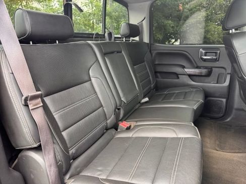 Used 2015 GMC Sierra 2500 Denali w/ Duramax Plus Package AWD/4WD image 27