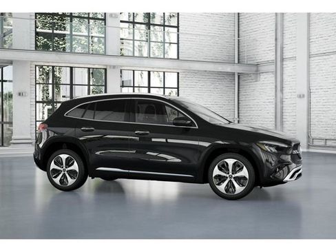 Certified 2026 Mercedes-Benz GLA 250 4MATIC image 14
