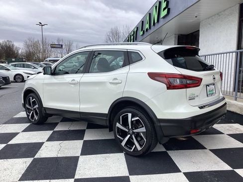 Used 2022 Nissan Rogue Sport SL AWD/4WD image 8