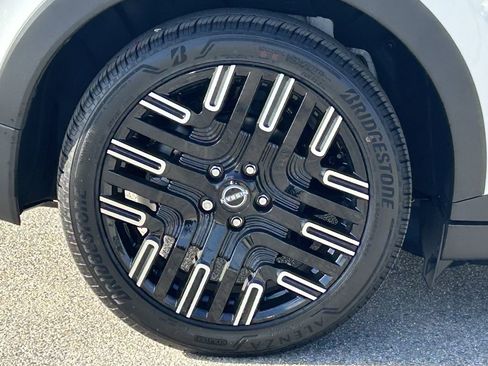 New 2026 Nissan Leaf Platinum+ w/ Cargo Package (Platinum+) image 7