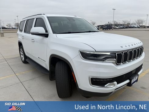 Used 2022 Jeep Wagoneer Series II image 9