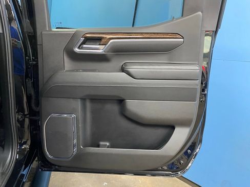 Used 2024 GMC Sierra 1500 Elevation image 45