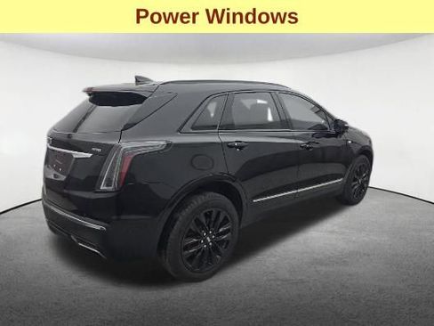Used 2023 Cadillac XT5 Sportv w/ Technology Package AWD/4WD image 5