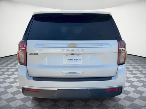 Used 2021 Chevrolet Tahoe LT w/ LT Signature Package RWD image 11