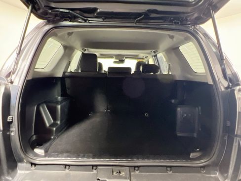 Used 2023 Toyota 4Runner SR5 Premium w/ Moonroof Package RWD image 27