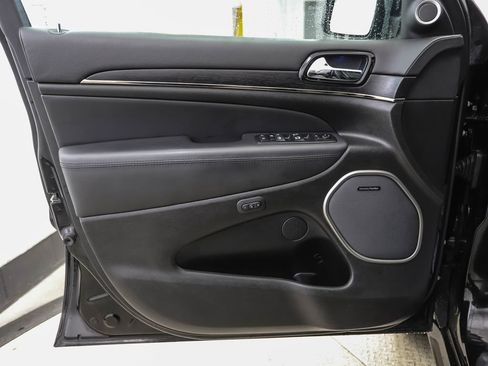 Used 2020 Jeep Grand Cherokee High Altitude image 9