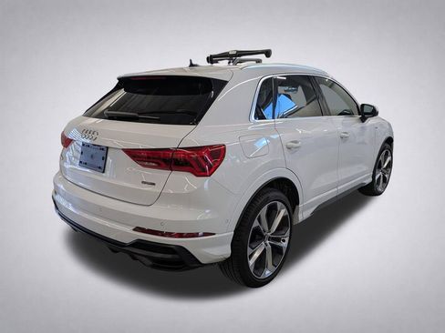Used 2020 Audi Q3 2.0T Prestige w/ Prestige Package AWD/4WD image 4