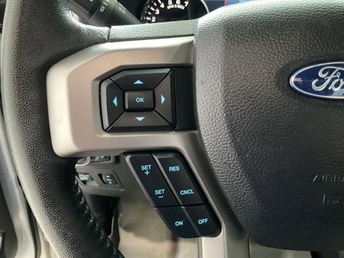 Used 2019 Ford F150 Lariat image 10