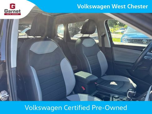 Used 2024 Volkswagen Taos SEL AWD/4WD image 17