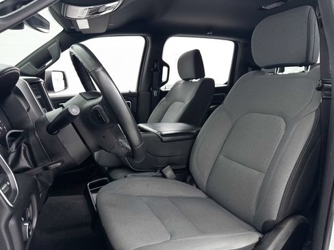 Used 2024 RAM 1500 Big Horn RWD image 17