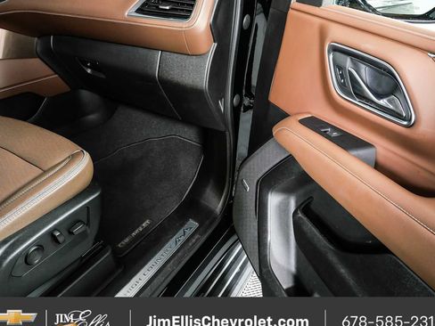 Certified 2023 Chevrolet Tahoe High Country AWD/4WD image 25