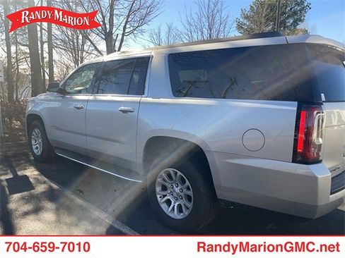 Used 2019 GMC Yukon XL SLT w/ Open Road Package image 2