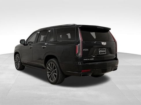 Used 2022 Cadillac Escalade Sport Platinum RWD image 5