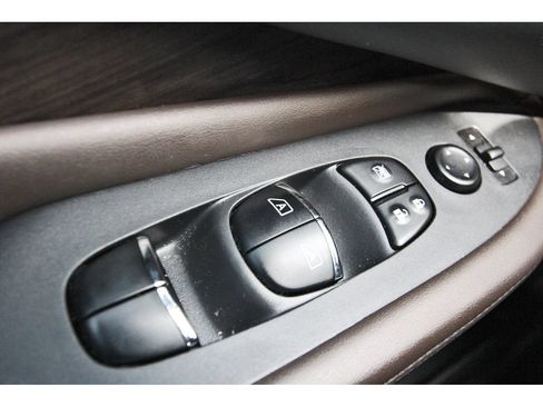 Used 2020 Nissan Murano Platinum w/ Cargo Package FWD image 15