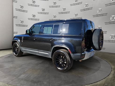 Used 2025 Land Rover Defender 110 S image 3