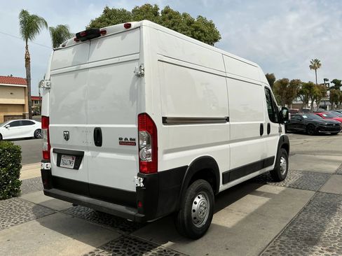 Used 2022 RAM ProMaster 2500 FWD image 5