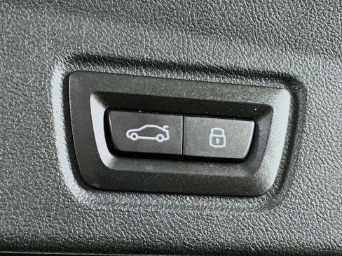 Used 2024 BMW i4 xDrive40i image 31