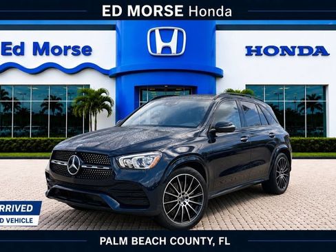 Used 2021 Mercedes-Benz GLC 300 image 1