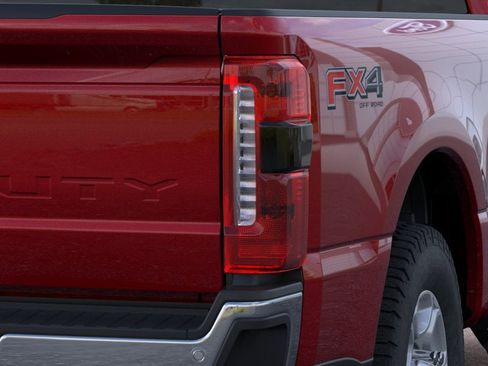 New 2026 Ford F350 XLT w/ 360-Degree Camera Package AWD/4WD image 21