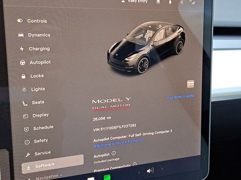 Used 2020 Tesla Model Y Performance image 24