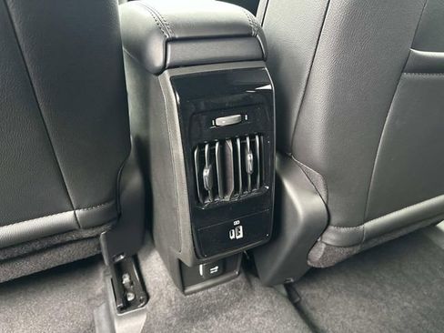 New 2026 Jeep Compass Latitude AWD/4WD image 11