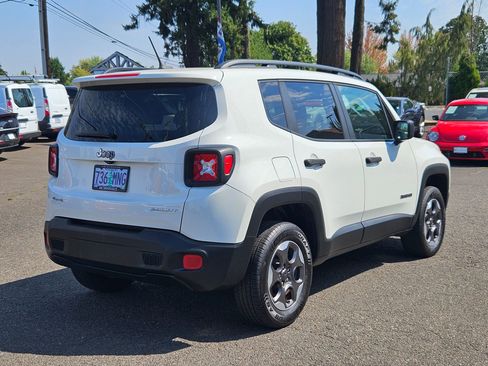 Used 2017 Jeep Renegade Sport w/ Power & Air Group image 6