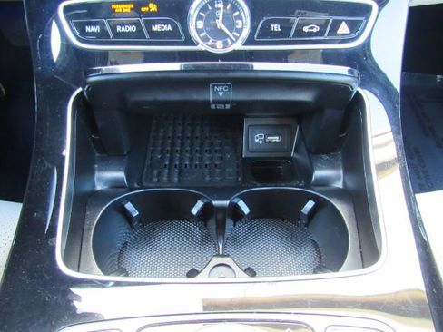Used 2017 Mercedes-Benz E 300 image 46