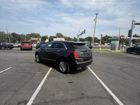 Used 2018 Cadillac XT5 Luxury w/ Driver Awareness Package AWD/4WD image 10