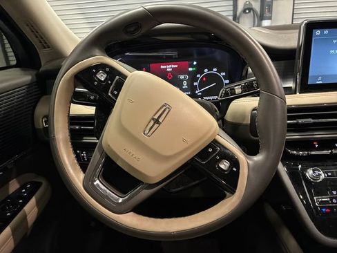 Used 2022 Lincoln Corsair FWD image 14