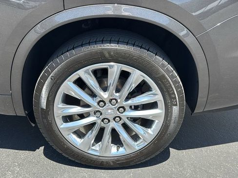 Used 2020 Cadillac XT6 Premium Luxury AWD/4WD image 9