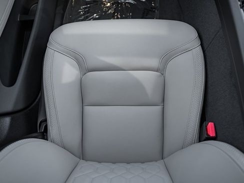 New 2026 Volvo XC60 B5 Plus w/ Protection Package Premier image 27